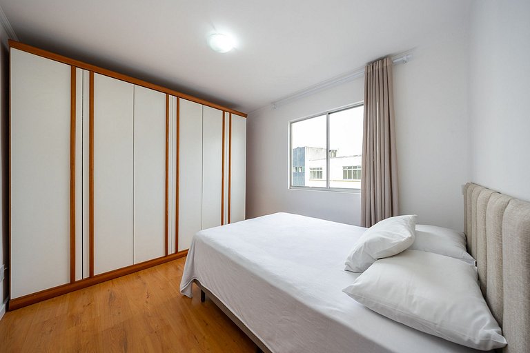 Lindo apartamento 2 quartos no Bairro Agua verde em Curitiba