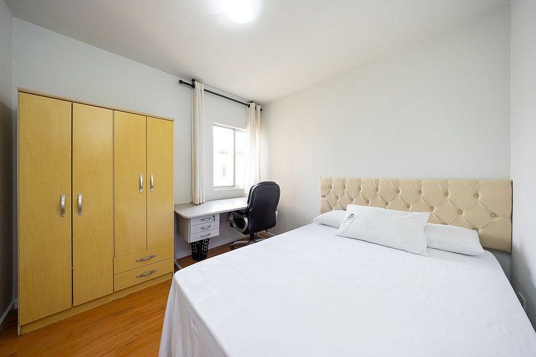 Lindo apartamento 2 quartos no Bairro Agua verde em Curitiba