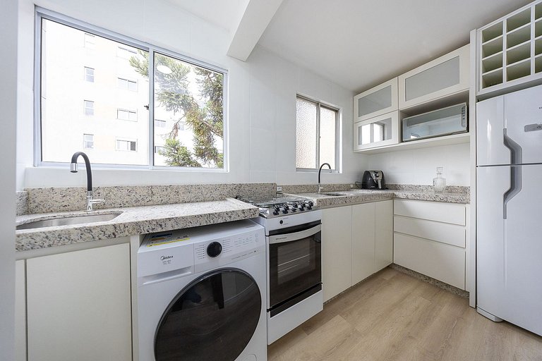 Lindo apartamento 2 quartos no Bairro Agua verde em Curitiba