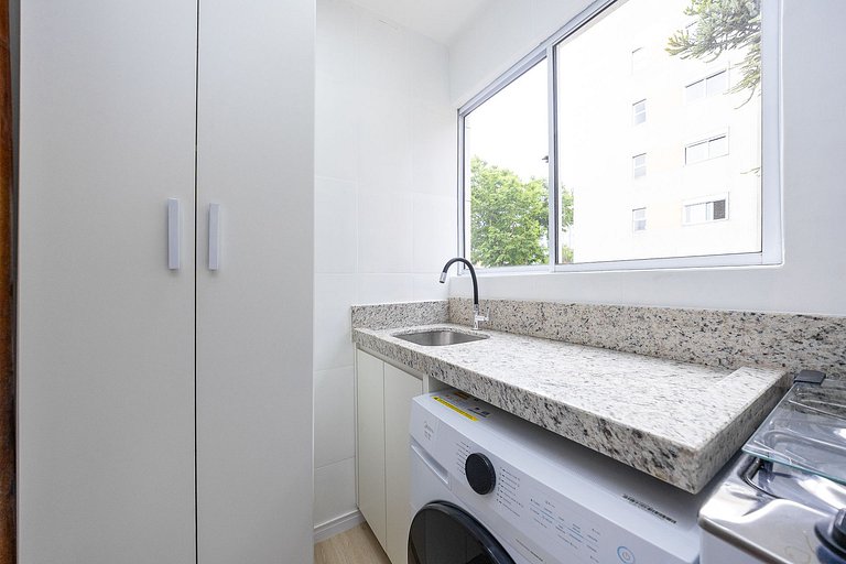 Lindo apartamento 2 quartos no Bairro Agua verde em Curitiba