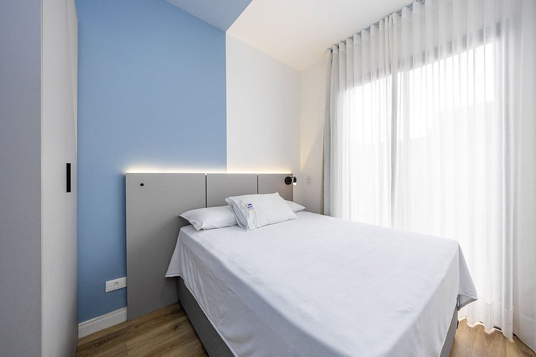 Lindo studio um quarto na região do rebouças em Curitiba