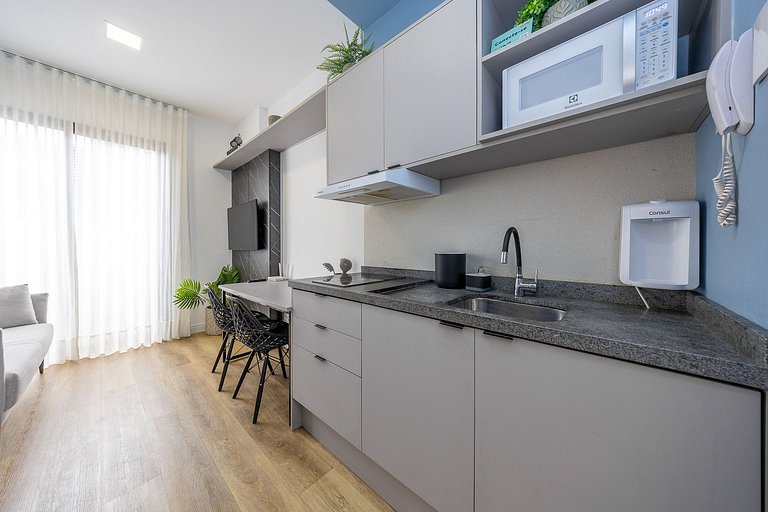 Lindo studio um quarto na região do rebouças em Curitiba