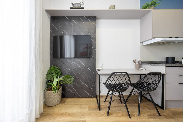 Lindo studio um quarto na região do rebouças em Curitiba