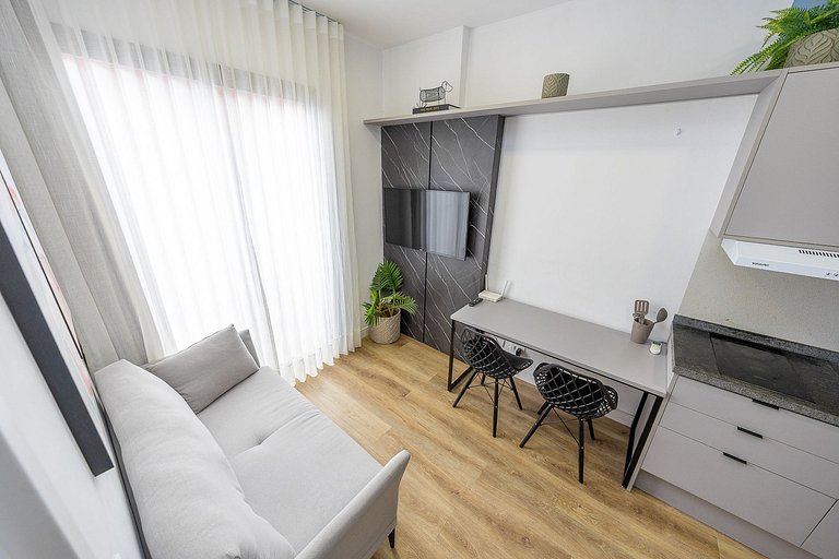 Lindo studio um quarto na região do rebouças em Curitiba