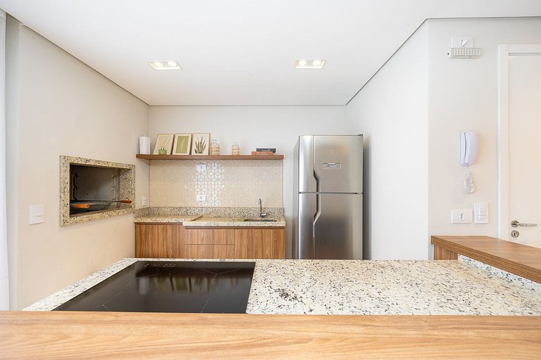 Lindo studio um quarto na região do rebouças em Curitiba