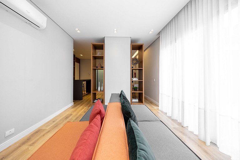 Lindo studio um quarto na região do rebouças em Curitiba