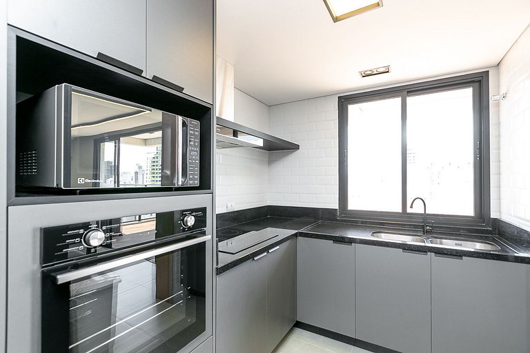 Studio finamente decorado no Centro de Curitiba, até 2 pesso